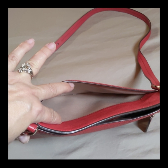 Authentic Red Kate Spade leather crossbody bag - Picture 7 of 14